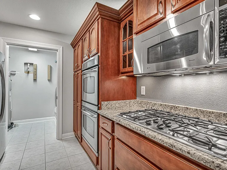 4666 Sagewood Cir #3 — Photo 34
