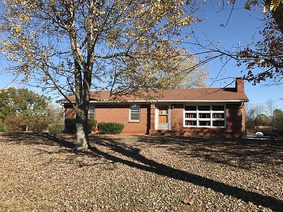 2nd image of 4580 Smithville Hwy