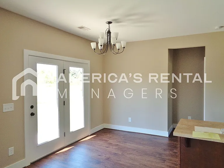 783 Crider Rd — Photo 3