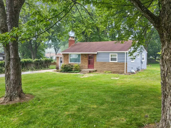336 Maplewood Dr, Alliance, OH 44601