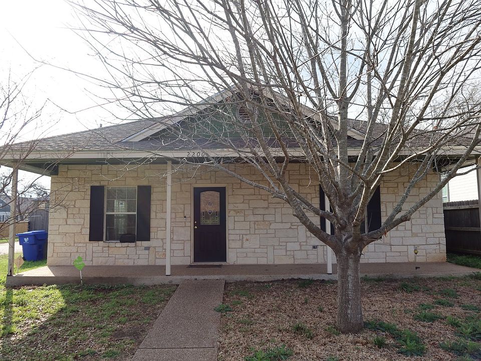 1st image of 2200 Parrott Ave
