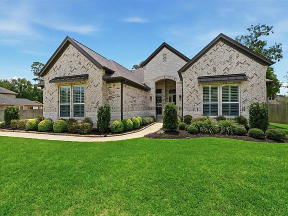 4th image of 1006 Prescott Dr