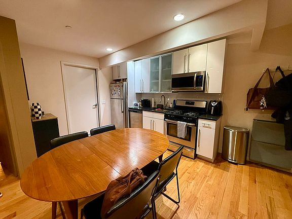 5th image of 2315 Astoria Blvd APT 4D