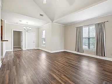 7300 Burbank Dr #31 — Photo 5