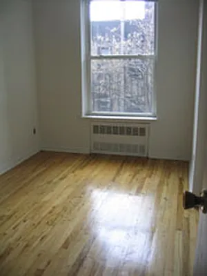 Rented by Eric Goodman Realty Corp | media 12