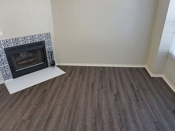 Living Room w/ new flooring!