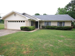 14300 Parkside Dr, Little Rock, AR 72211