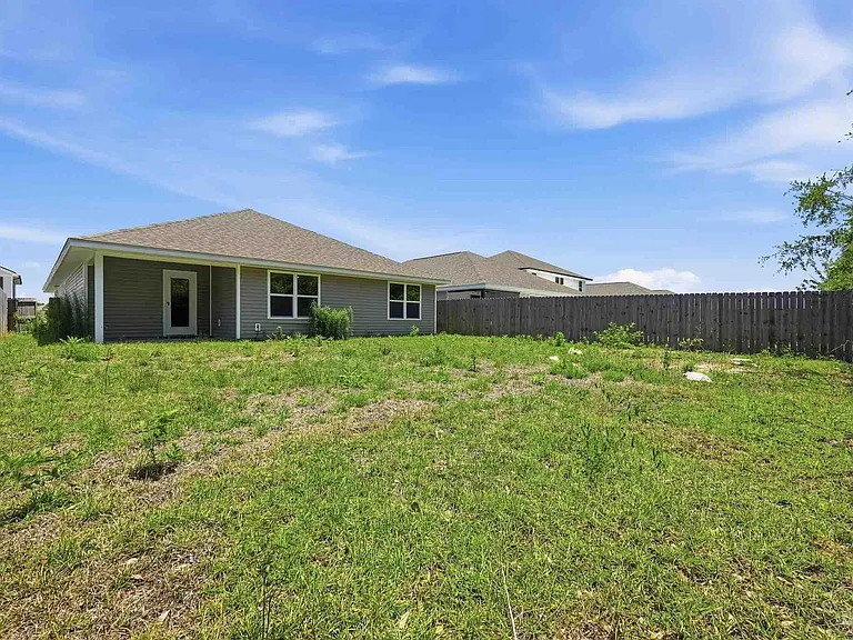 5367 Peach Dr — Photo 45