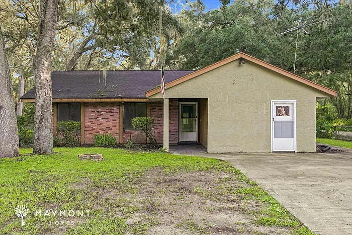 3 bed, 2.0 bath, 1252 sqft, $1,645 — Photo 1
