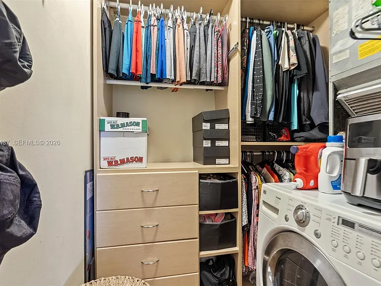 936 Pennsylvania Ave #205 — Photo 8
