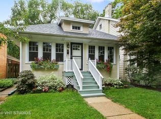1028 Cleveland St, Evanston, IL 60202