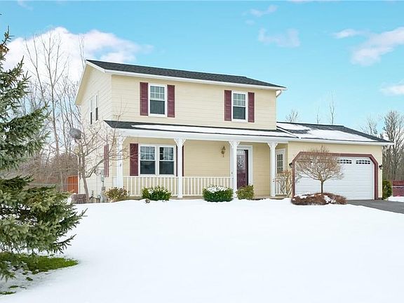 2nd image of 17 Woodstock Ln
