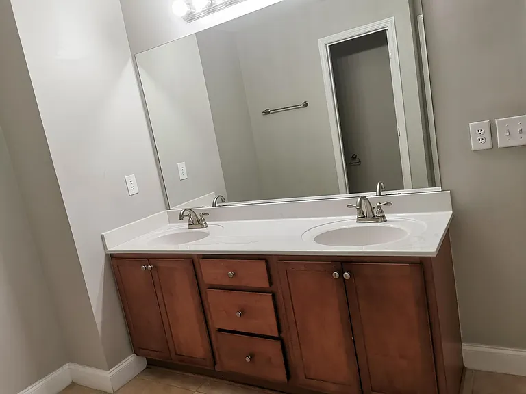230 Kubol Dr — Photo 5