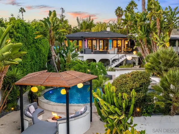 921 Hoffman St, San Diego, CA 92116