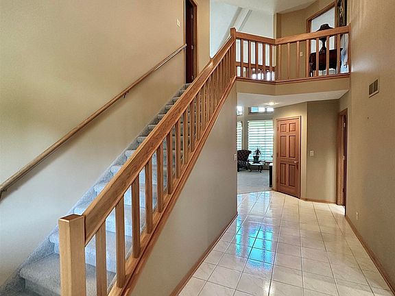 5th image of 3800 Firethorn Ct