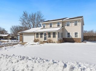 701 Parkridge PLACE, Onalaska, WI 54650