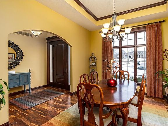 3rd image of 8505 Orchard Dr