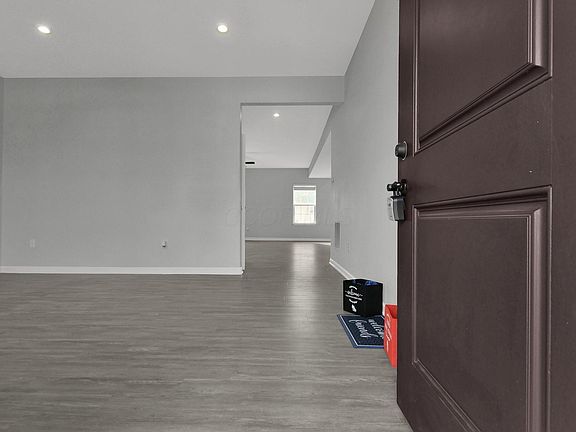 3rd image of 205 Arlington Dr