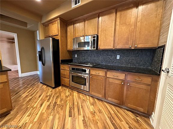 4th image of 62 E Serene Ave Unit 429