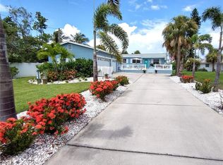 15817 Redington Dr, Redington Beach, FL 33708