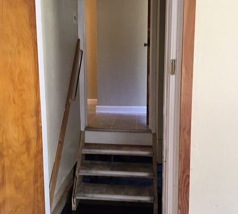 2nd image of 334 Vennum Ave