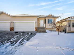 401 Bothwell Dr #41, Strathcona County, AB T8H2C9