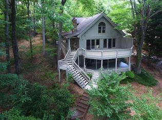 530 Winding Waters Dr, Moneta, VA 24121