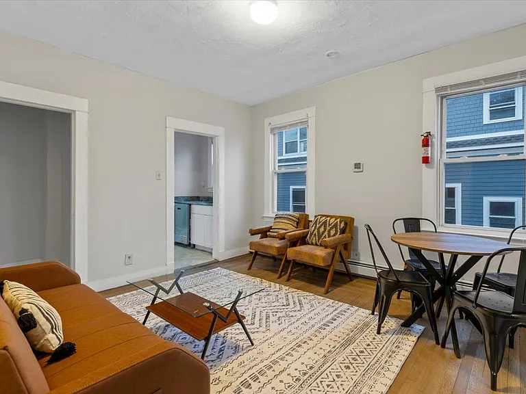 35 Sheldon Ter #2 — Photo 10