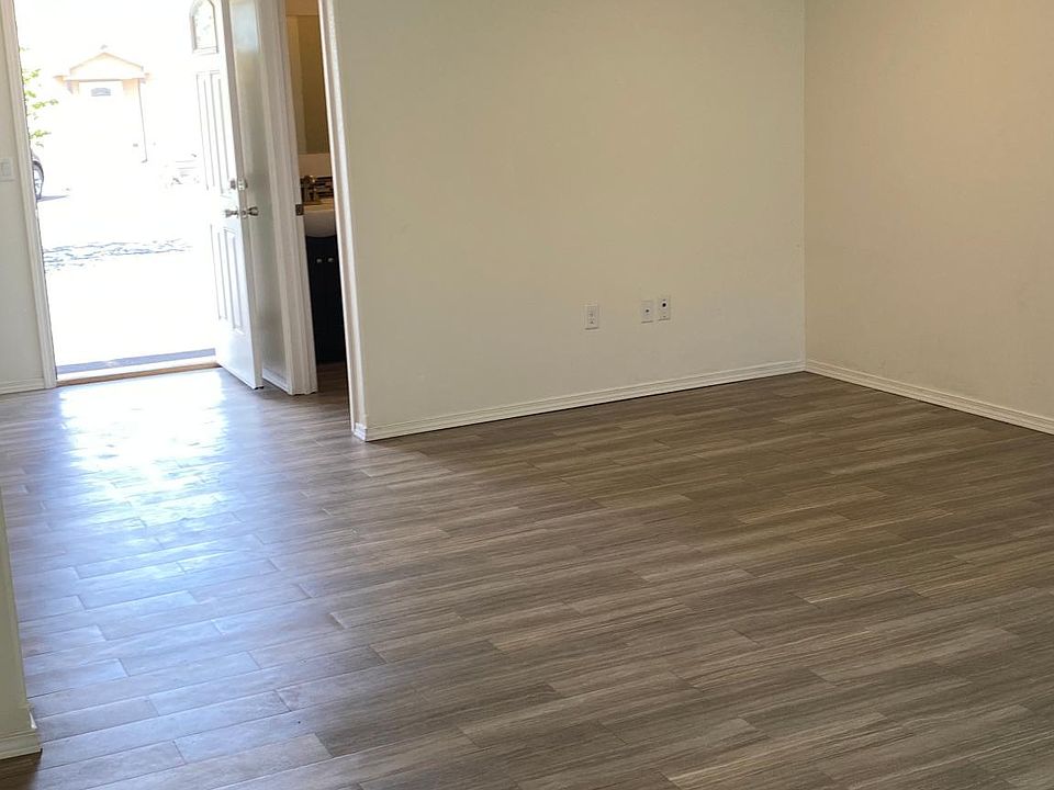 1st image of 1337 S Monroe St #7