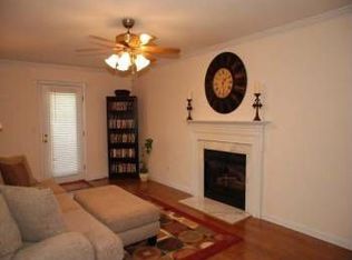 1221 Sunswept Cir, Raleigh, NC 27603