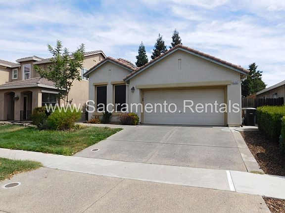 2nd image of 9265 Sierra River Dr