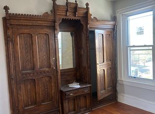 2405 N 17th St, Philadelphia, PA