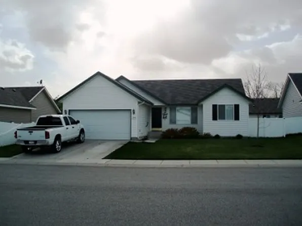 1065 N Tubsgate Ct, Post Falls, ID 83854