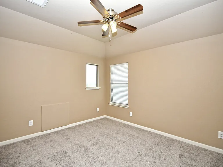 12709 Tierra Grande Trl — Photo 14