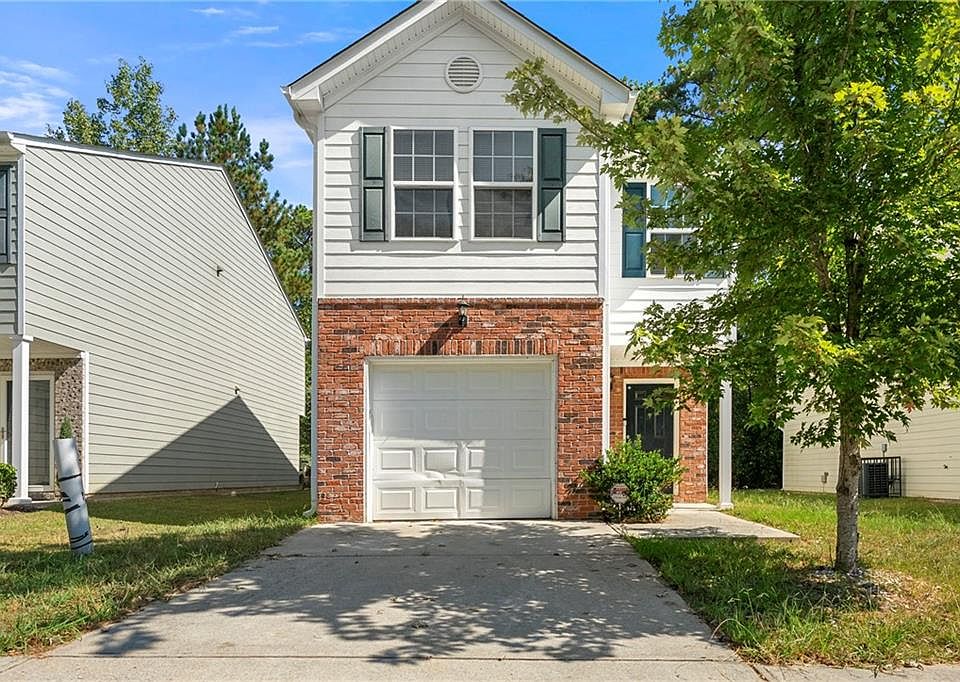 1st image of 2383 Hackamore Dr