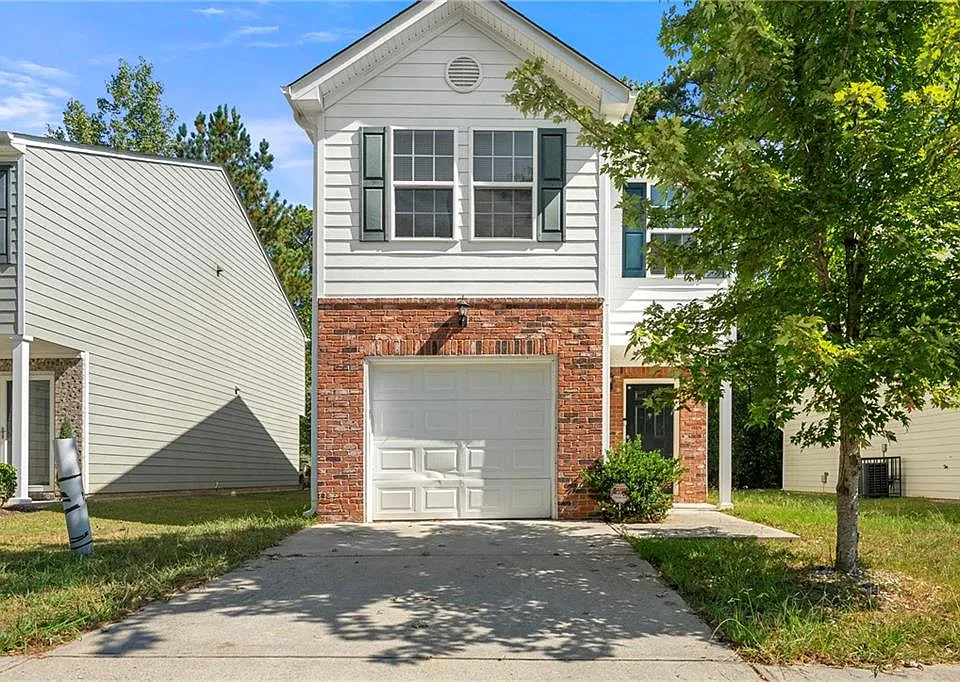 2383 Hackamore Dr