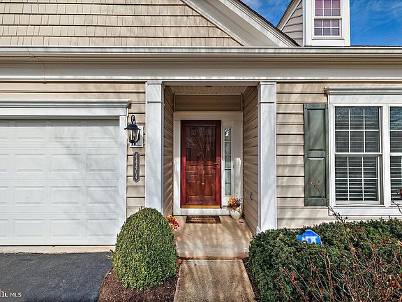 4th image of 44464 Blueridge Meadows Dr
