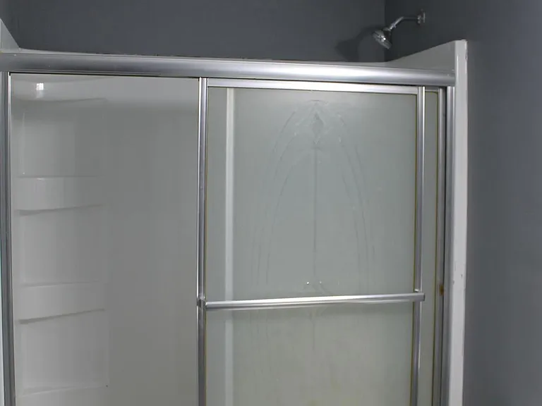 61 King Charles Cir — Photo 12