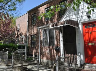4150 47th St, Sunnyside, NY 11104