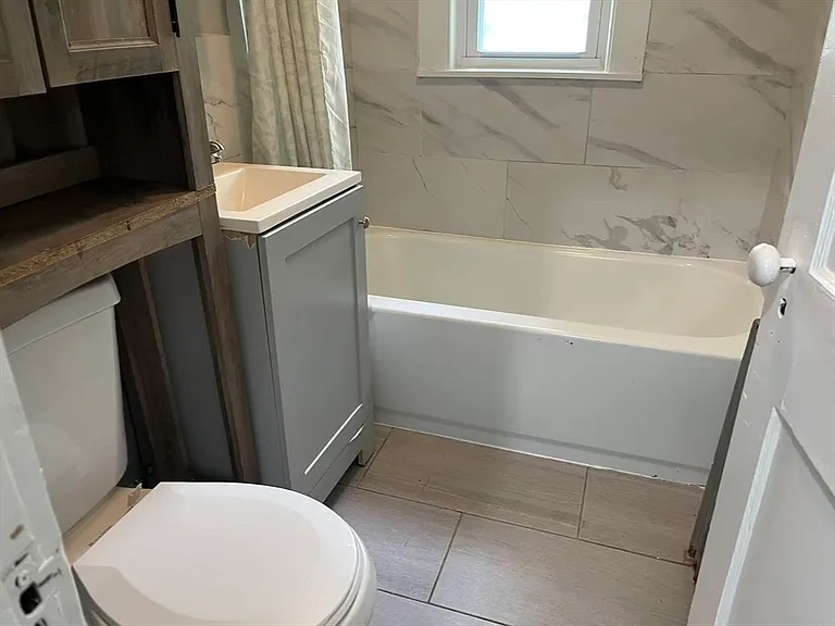85 Town Hill St #85 — Photo 17