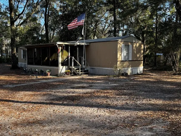 4692 SE Hwy 55A, Old Town, FL 32680