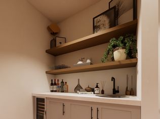 502 8th St S #B, Fargo, ND