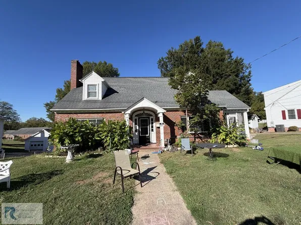 1635 N Main St, Danville, VA 24540