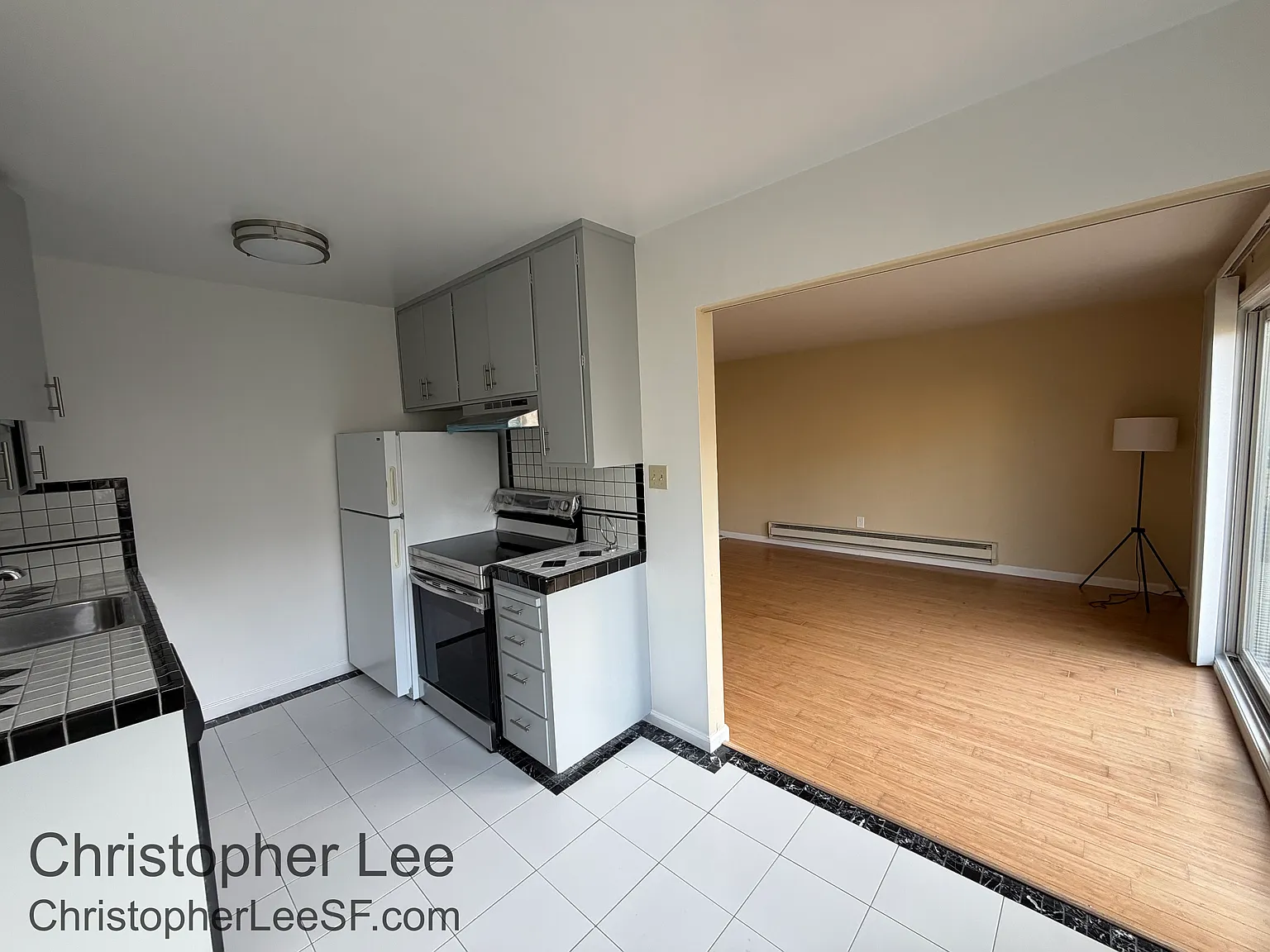 2 bed, 880 sqft, $4,298 — Photo 4