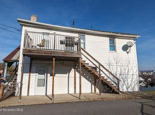 923 Hampton St, Scranton, PA 18504