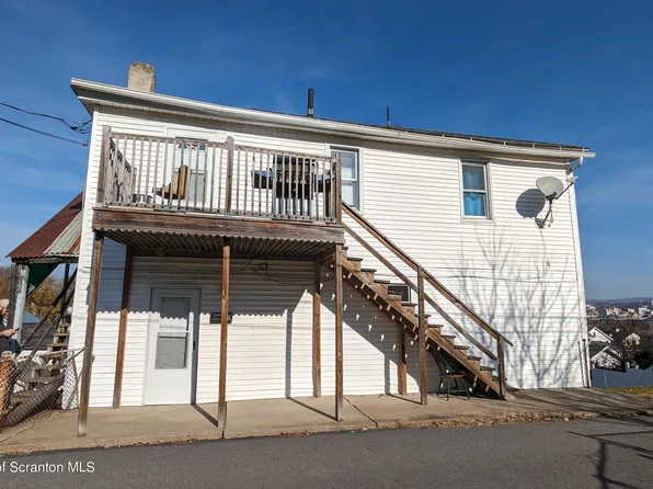 923 Hampton St, Scranton, PA 18504