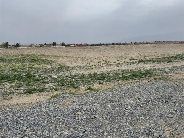 4201 E Gamebird Rd, Pahrump, NV 89061