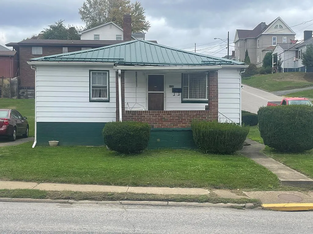 608 12th Street photo 1