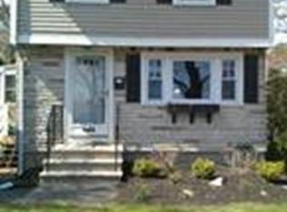 115 Rustcraft Rd, Dedham, MA 02026