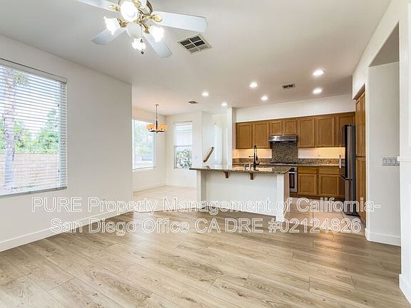 5th image of 12252 Pepper Tree Ln